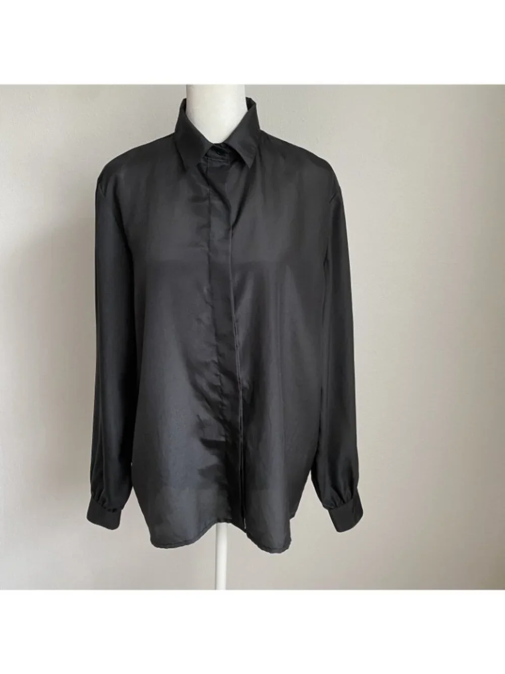 Country Suburbans Womens 10 Black Blouse Buttonup Collar Long Sleeve